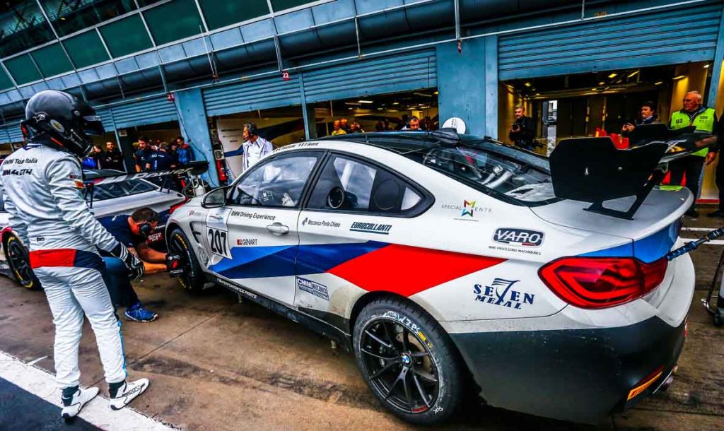 <b>Fascicolo</b> e <b>Seven Metal</b> vicecampioni italiani GT con BMW